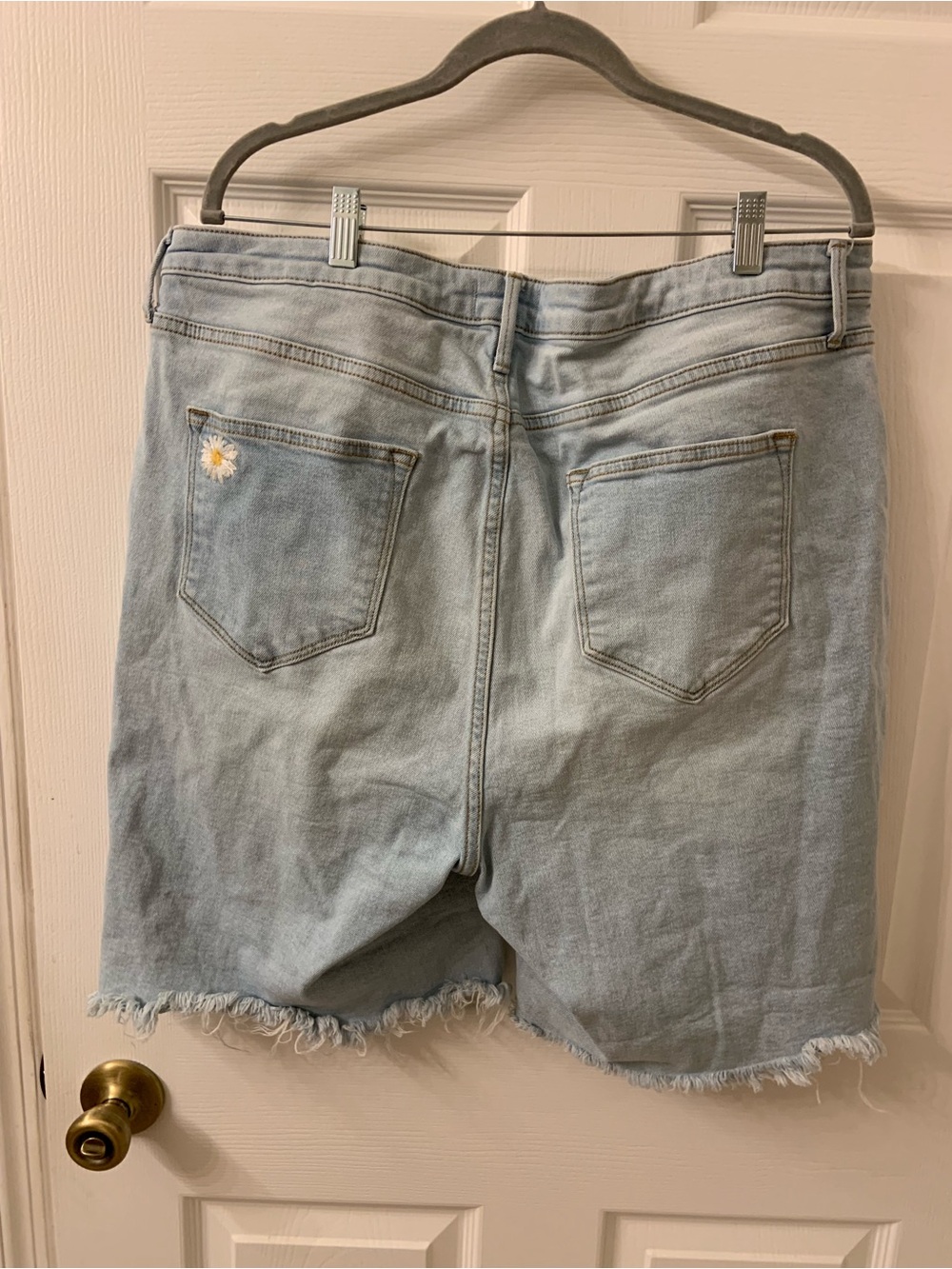 DRIFTWOOD Light Blue Denim Bermuda Daisy Appliqué Shorts - Picture 3 of 4